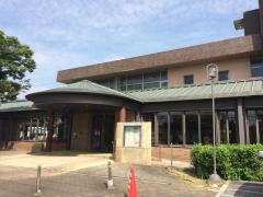 田川市立図書館