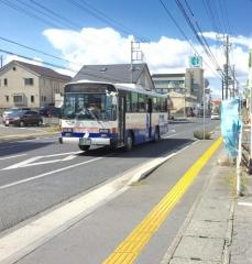 「大甕小学校入口」バス停留所