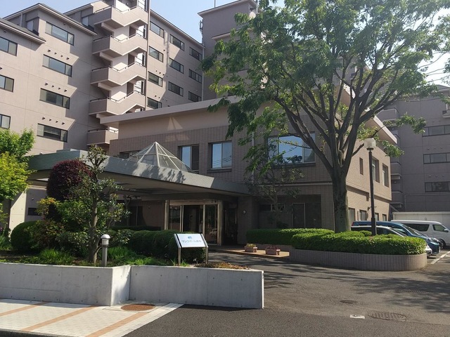 サン・ラポール調布 建物全景