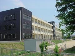 国見小学校