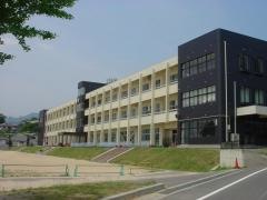 国見小学校