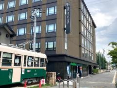 ファミリーマート　梅小路京都西駅前店