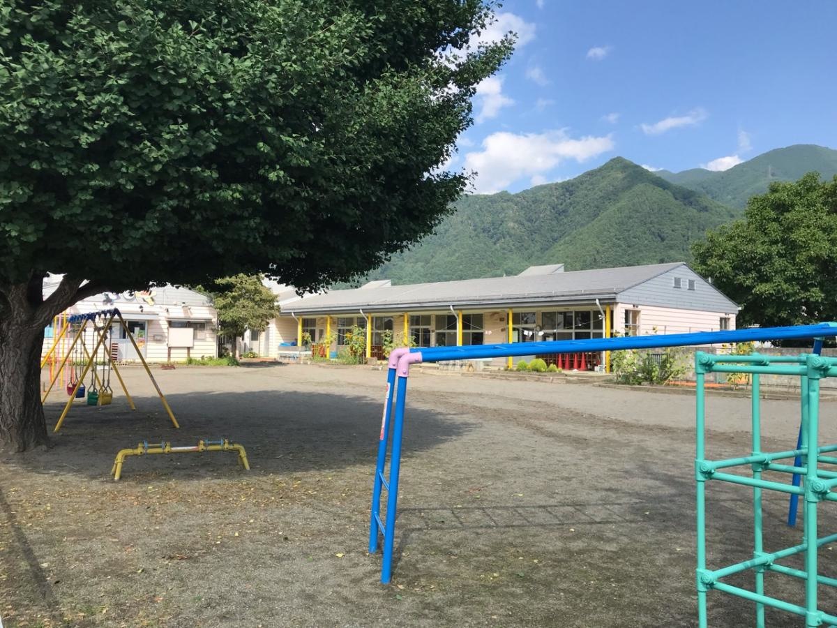 園庭外観