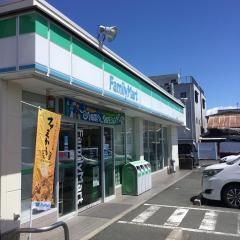 ファミリーマート　豊橋旭店