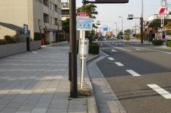 「海岸橋」バス停留所