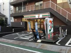 セブンイレブン　新宿築地町店