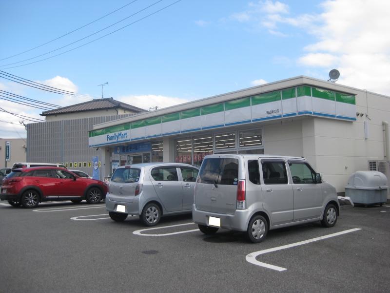 ファミリーマート田辺新万店