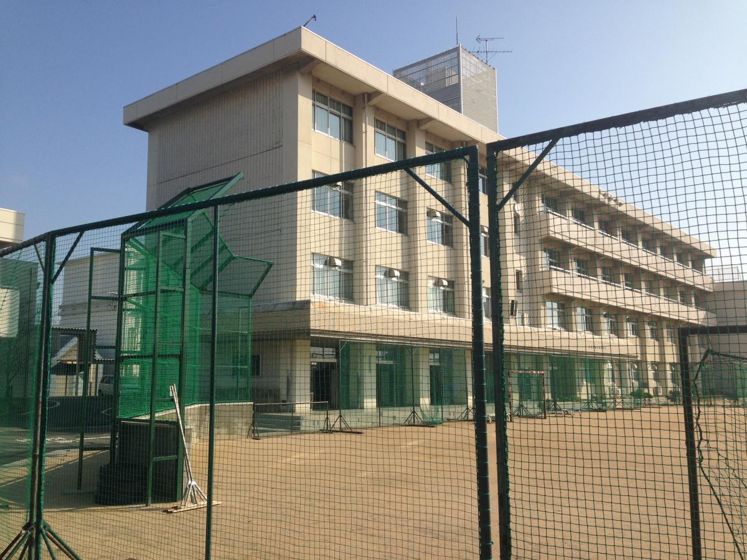 岡山 市立 東山 中学校