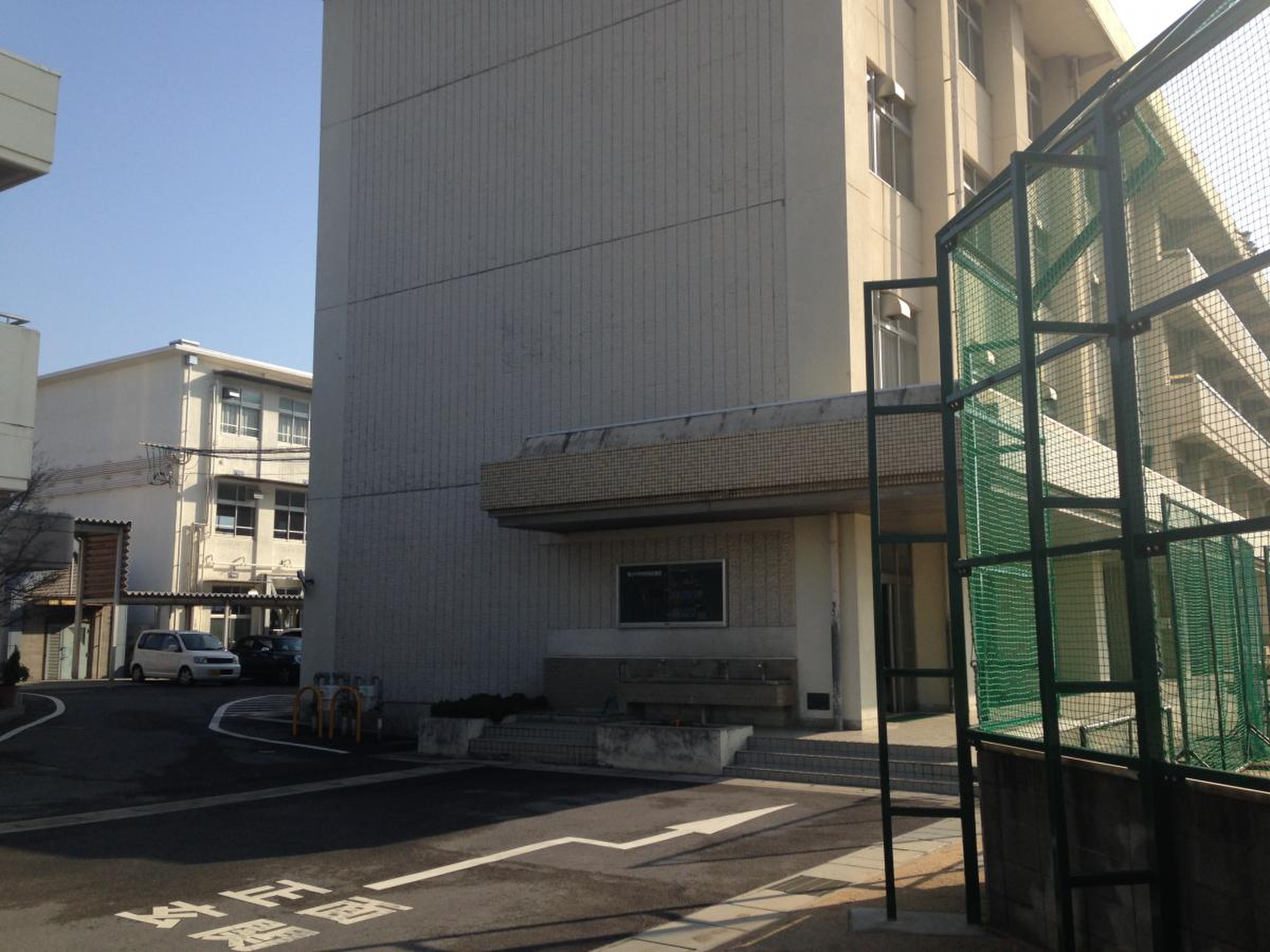 岡山市立東山中学校の評判と学区は？制服や進路のリアルを徹底検証