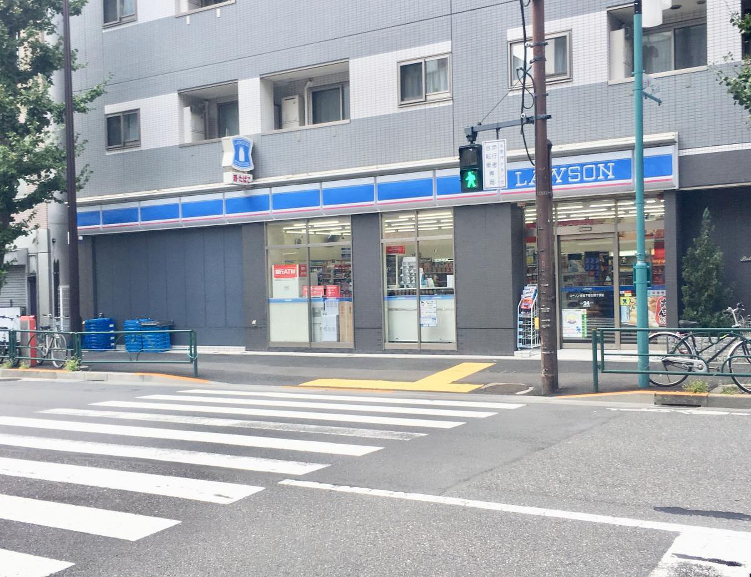 ローソン 新宿 四 丁目 店