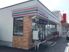 セブンイレブン 札幌菊水元町2条店