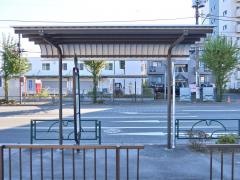 「青梅警察署前」バス停留所