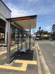 「三河上郷駅」バス停留所