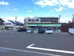 ファミリーマート　館林本町四丁目店