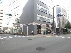 セブンイレブン　大阪西中島5丁目南店