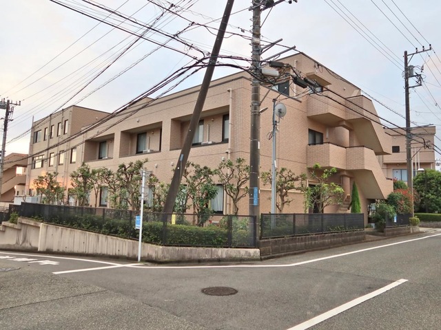クロスハート湘南台二番館 施設外観