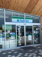 ファミリーマート 大府PA下り店