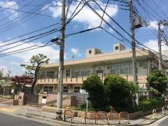 荒川さつき保育園