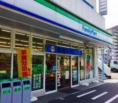 ファミリーマート　吾妻店
