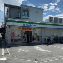 ファミリーマート　摂津正雀駅前店