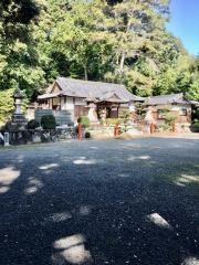 山直神社
