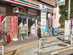 「新馬場駅前」バス停留所