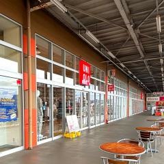 ユニクロ　ミスターマックス湘南藤沢店