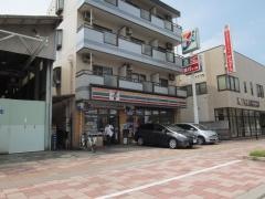 セブンイレブン　呉中通1丁目店