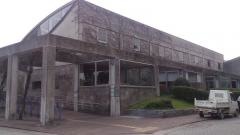苅田町立図書館
