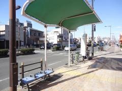 「地下鉄小路」バス停留所