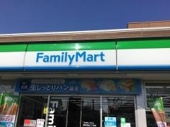 ファミリーマート　京王多摩川駅前店