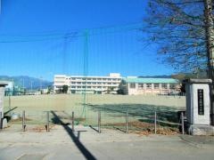 甲州市立勝沼中学校
