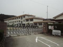 柳生小学校