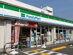 ファミリーマート　高知インター店