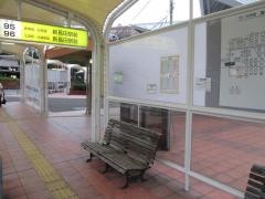「神戸駅前」バス停留所