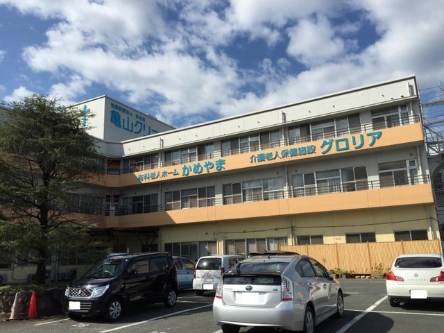 グロリア 建物全景