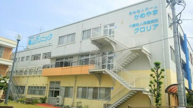 グロリア 建物全景