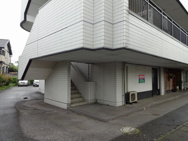 センチュリーシルバー花山 雰囲気