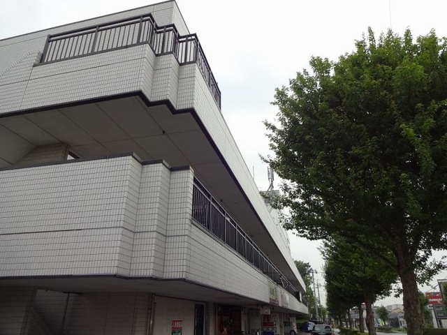 センチュリーシルバー花山 施設外観