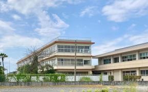 明和西小学校