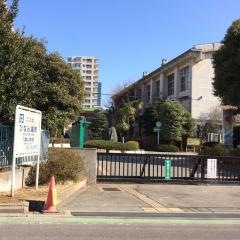 与野八幡小学校