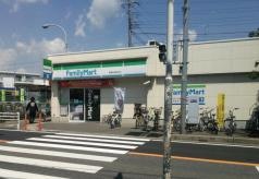 ファミリーマート　船橋法典駅前店