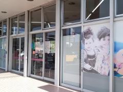 西松屋　飾磨店