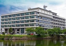 島根県庁