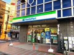ファミリーマート　横浜天王町店