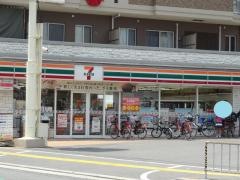 セブンイレブン　高槻病院前店