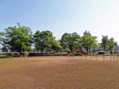 西公園