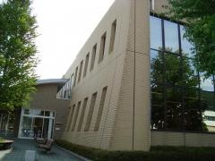 辰野町立辰野図書館