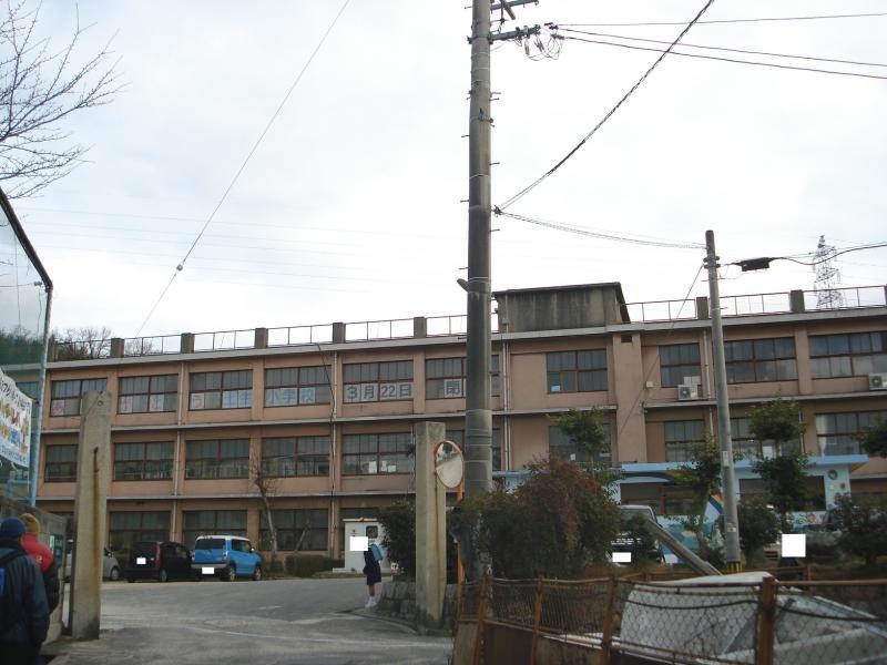 正門