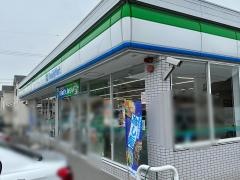 ファミリーマート　名四川越店